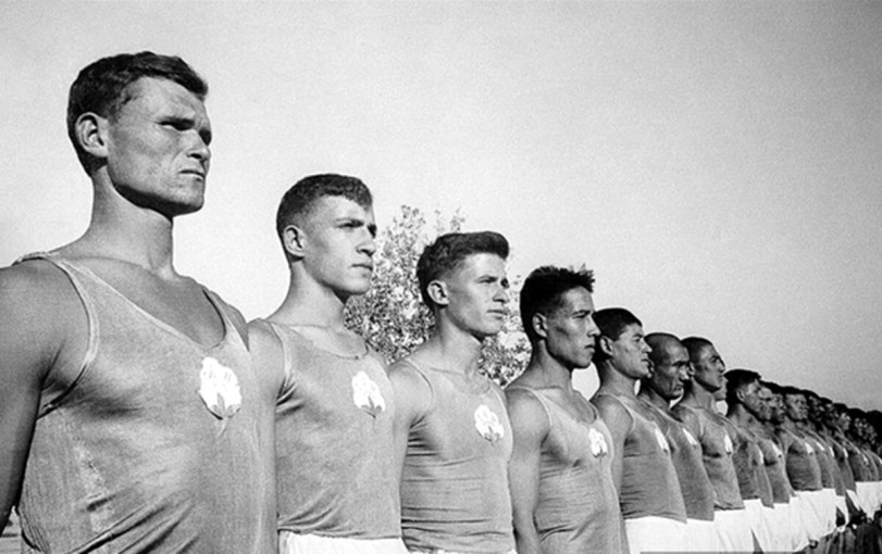 После войны в 1955 году, ГТО После войны в 1955 году, ГТО.